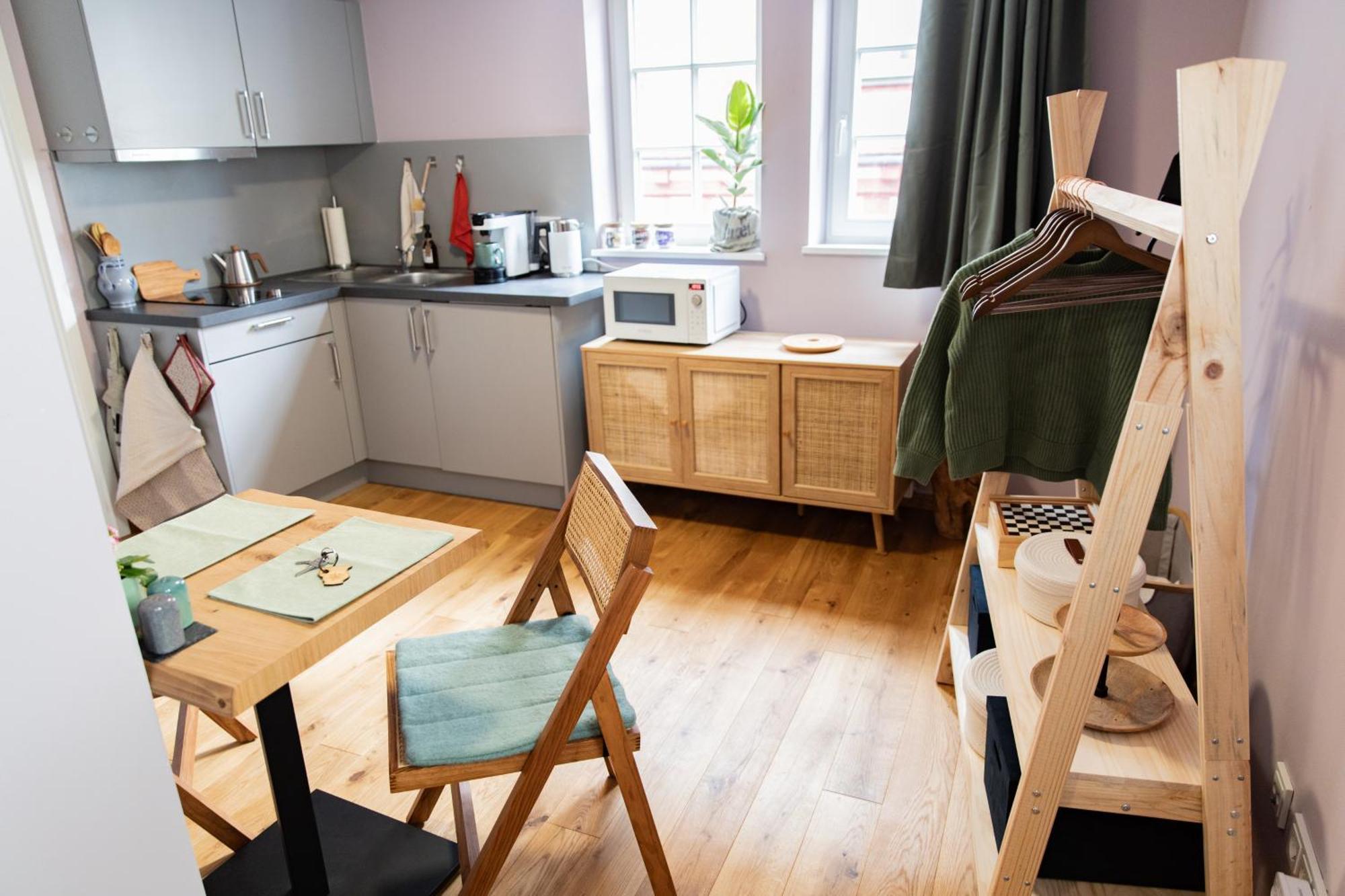 Altstadt Apartment Am Dom Wetzlar, 1 Zi, Kueche, Bad Mit Parkplatz Am Grundstueck Eksteriør bilde